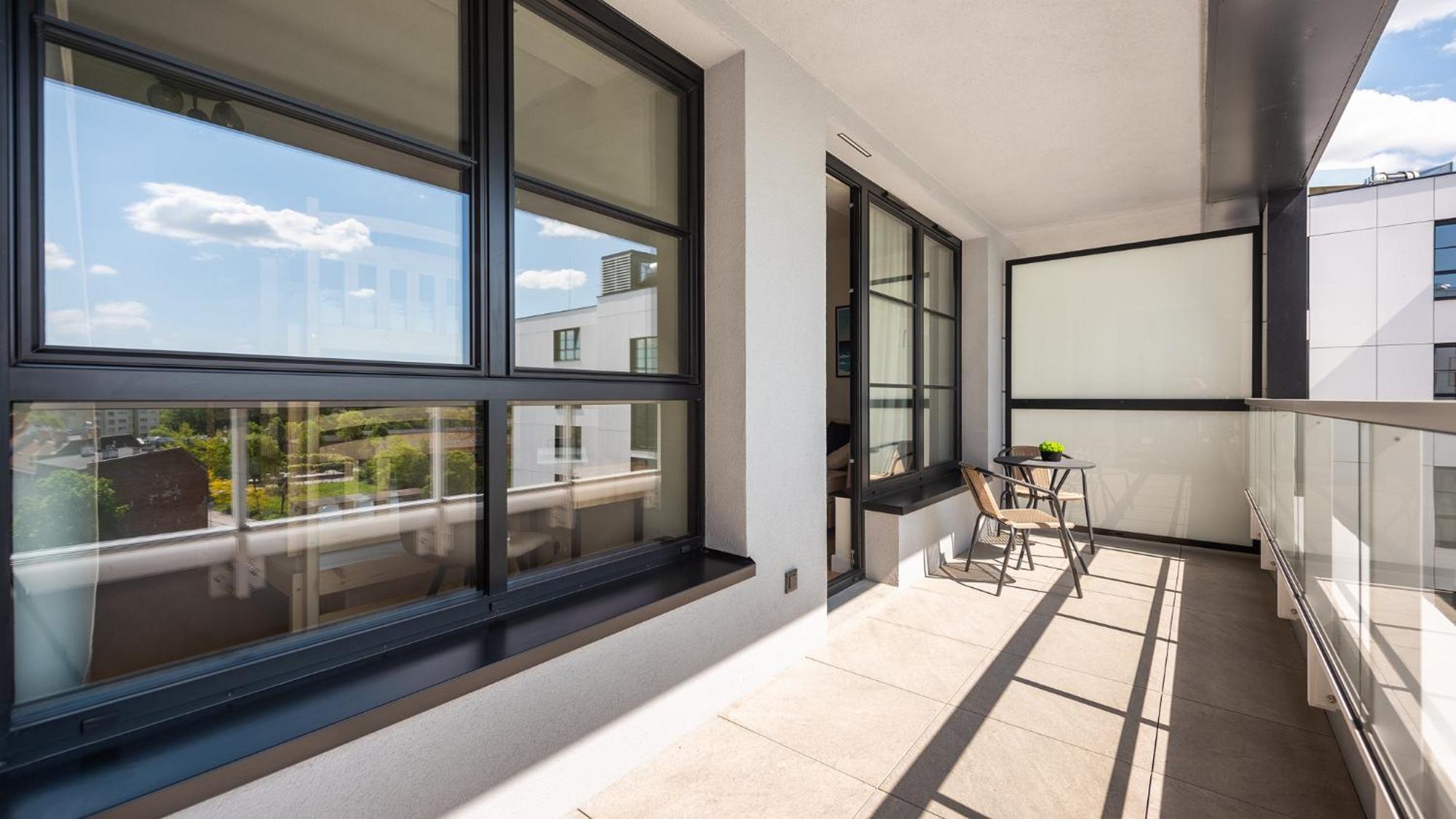Flatbook - City Center Apartments Doki Living Gdansk Bagian luar foto